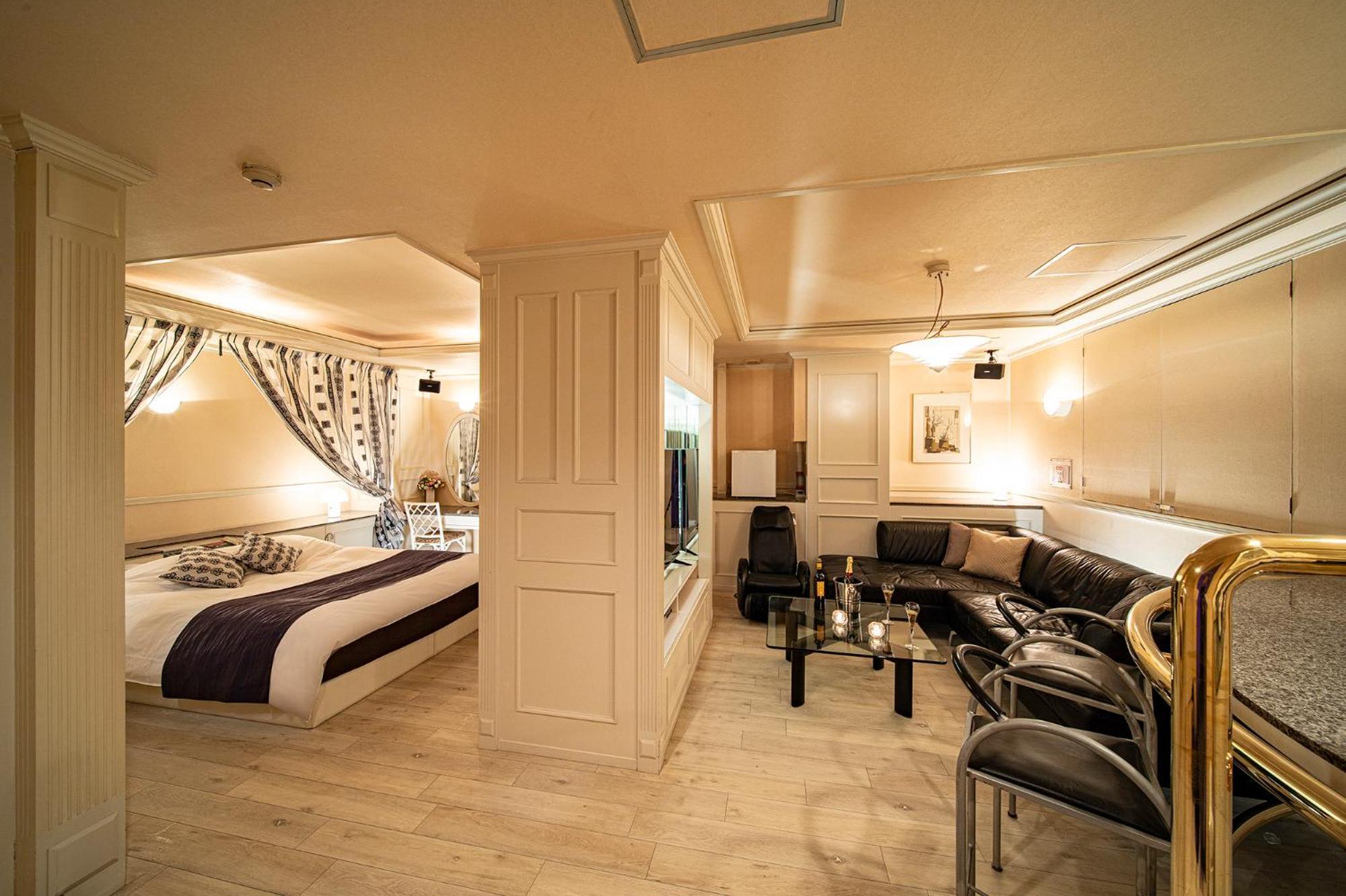 Love hôtel Towers - Adult Only -