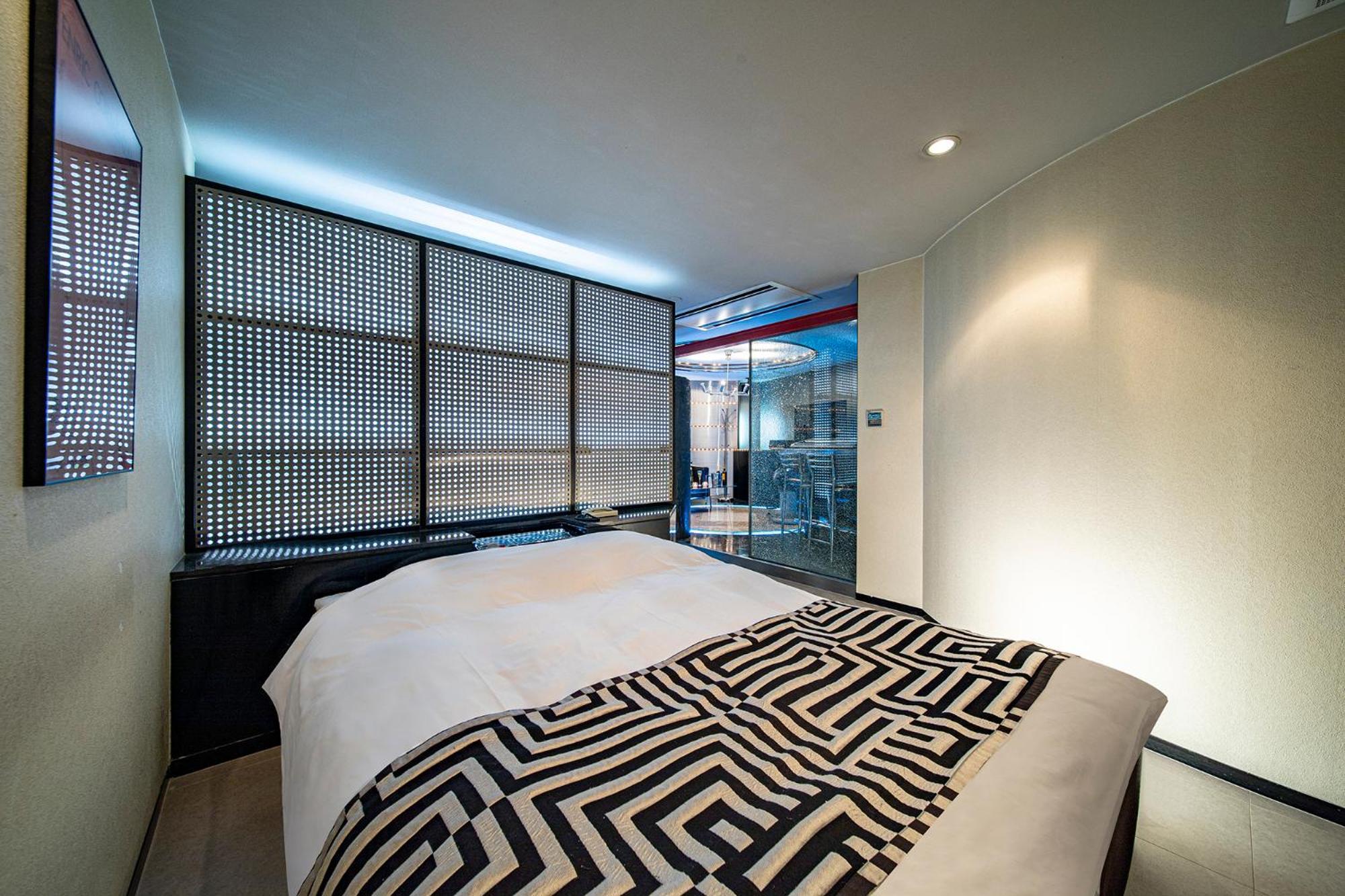 Towers - Adult Only - Love hôtel 3*