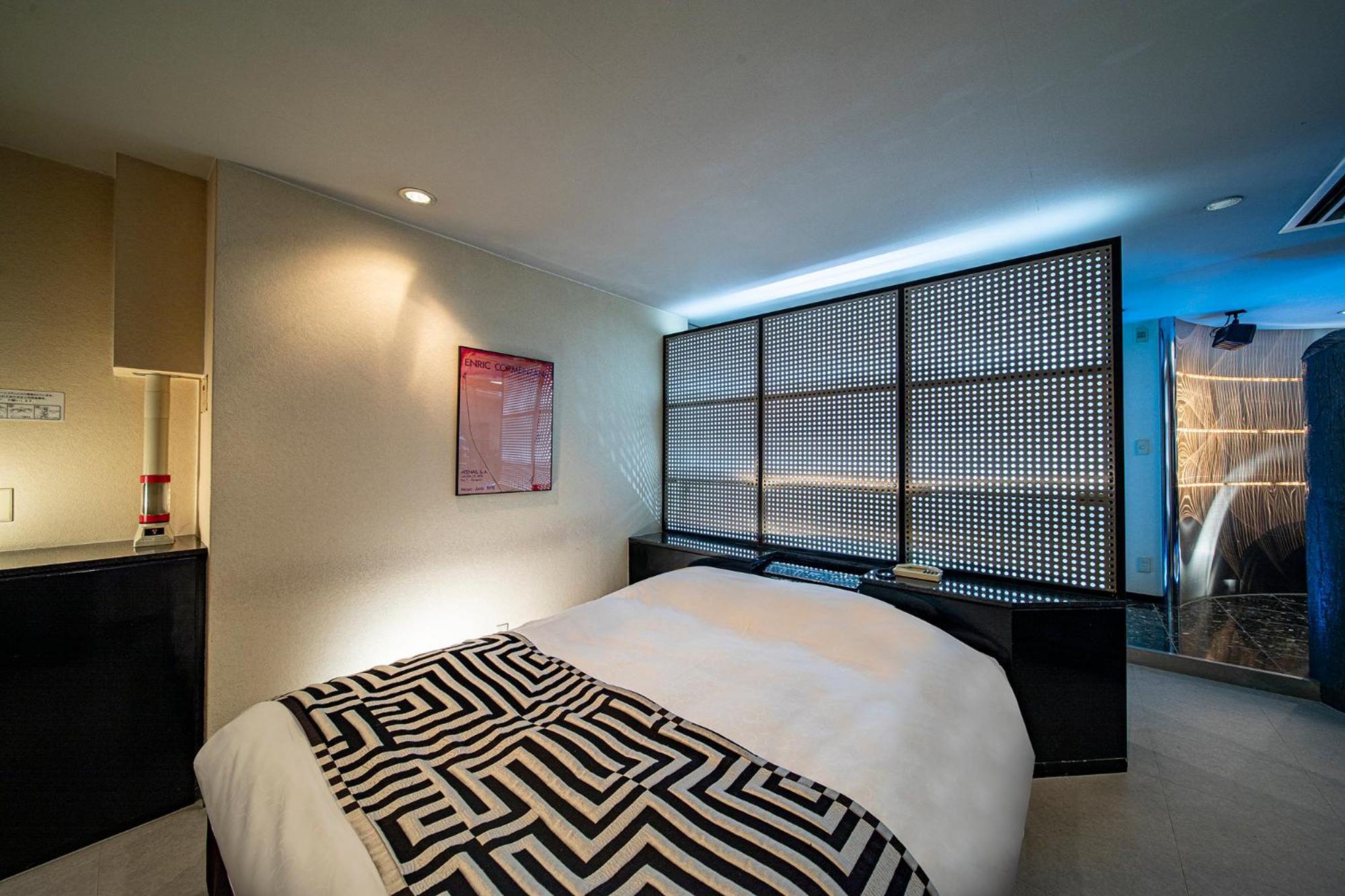 Love hôtel Towers - Adult Only - 3*