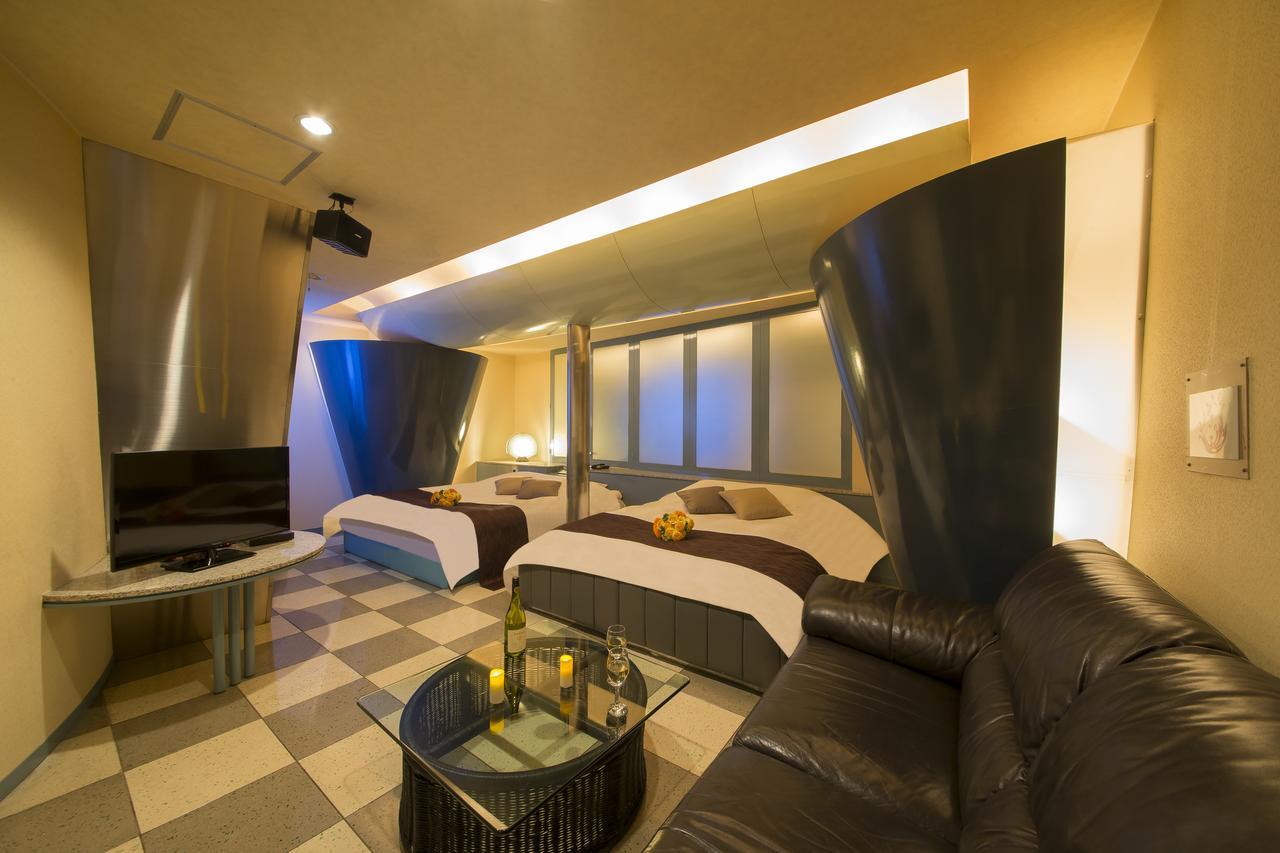 Love hôtel Towers - Adult Only - Ōsaka