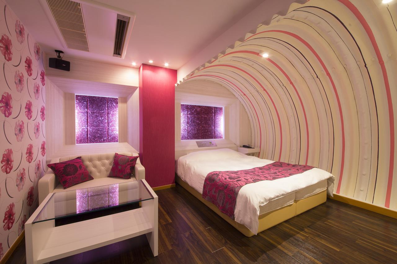 Love hôtel Towers - Adult Only - 3*